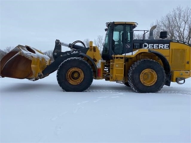 Cargadoras Sobre Ruedas Deere 824K