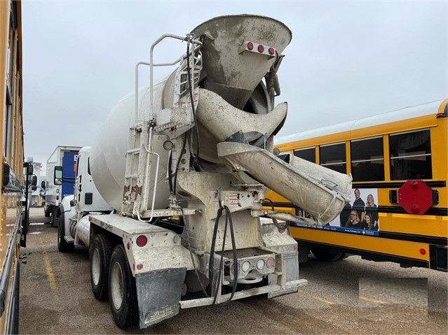 Mezcladoras De Concreto Kenworth T880 de segunda mano en venta Ref.: 1611689238845181 No. 3