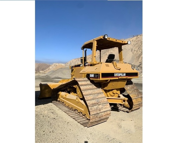 Tractores Sobre Orugas Caterpillar D6M en venta Ref.: 1613685180735453 No. 2