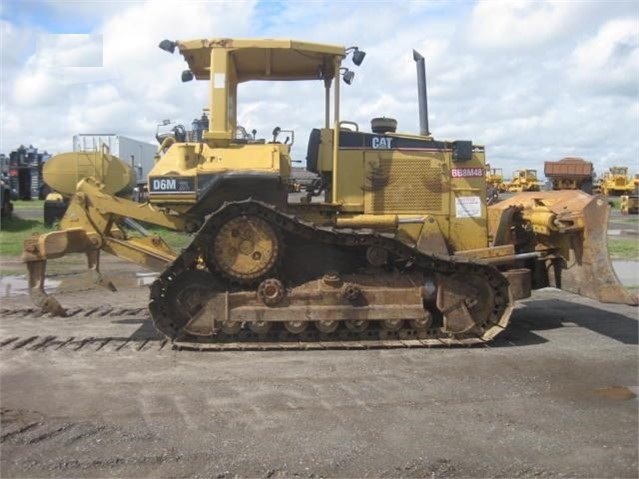 Tractores Sobre Orugas Caterpillar D6M de segunda mano en venta Ref.: 1613707655669368 No. 4