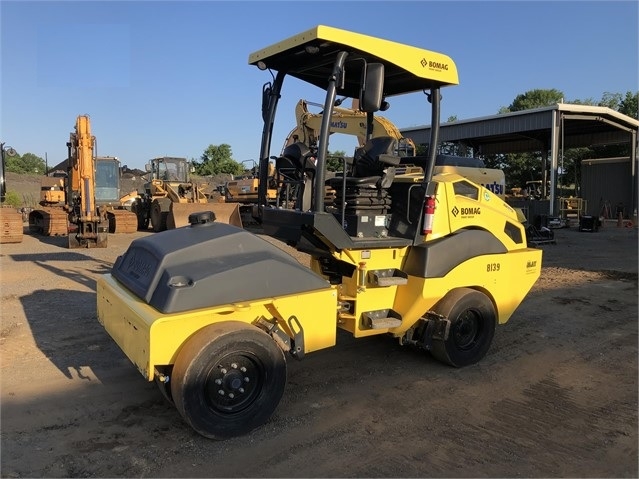 Compactors Tires Asphalt Bomag BW11RH