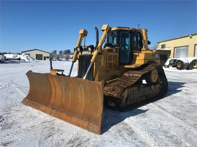 Dozers/tracks Caterpillar D6T