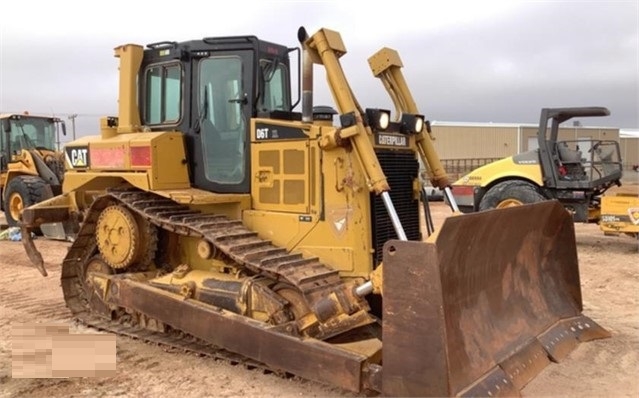 Tractores Sobre Orugas Caterpillar D6T en venta, usada Ref.: 1615236052925681 No. 2