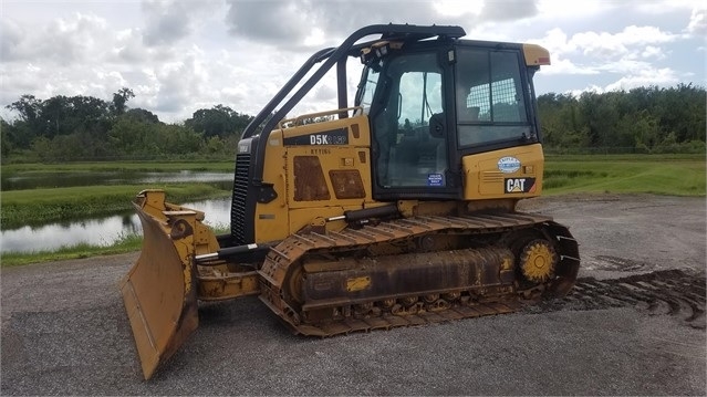 Dozers/tracks Caterpillar D5K