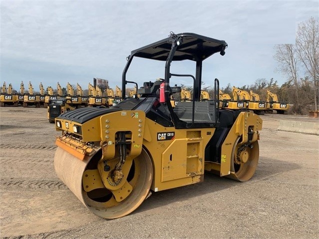 Vibratory Compactors Caterpillar CB10