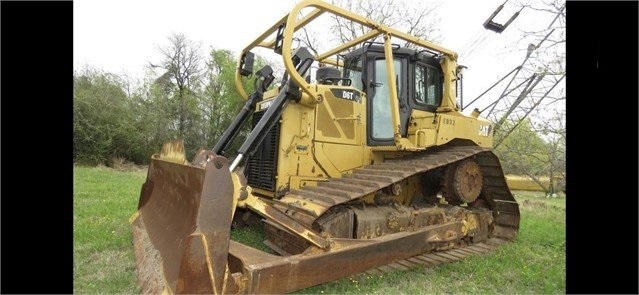 Dozers/tracks Caterpillar D6T