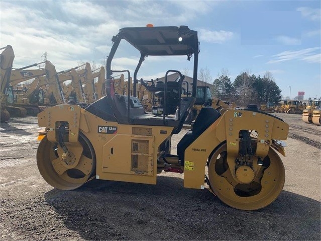 Compactadora Vibratoria Caterpillar CB10 seminueva Ref.: 1617233698269837 No. 3