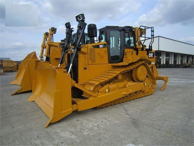 Tractores Sobre Orugas Caterpillar D6T