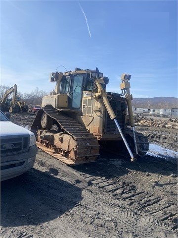 Dozers/tracks Caterpillar D6R