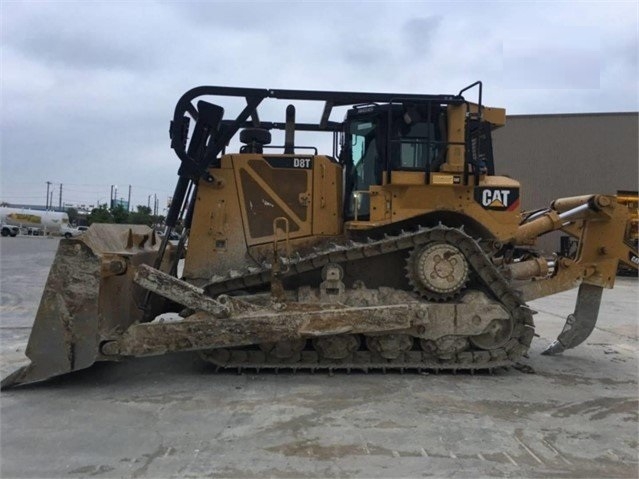 Dozers/tracks Caterpillar D8T