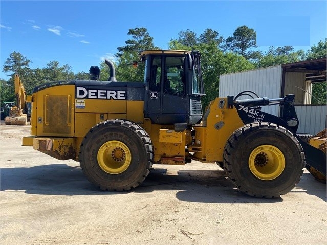 Cargadoras Sobre Ruedas Deere 744K de medio uso en venta Ref.: 1619463292848025 No. 4