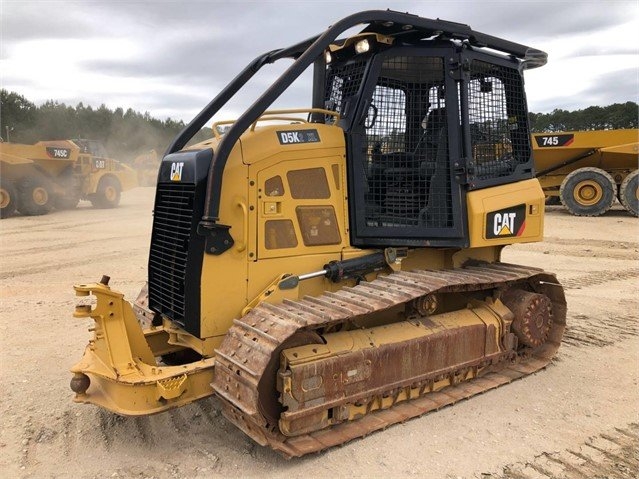 Dozers/tracks Caterpillar D5K