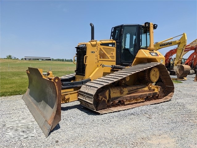 Tractores Sobre Orugas Caterpillar D6N de segunda mano en venta Ref.: 1621630097125116 No. 2