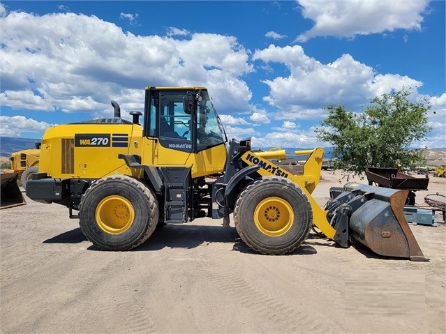 Cargadoras Sobre Ruedas Komatsu WA270 usada a buen precio Ref.: 1622837500300332 No. 3