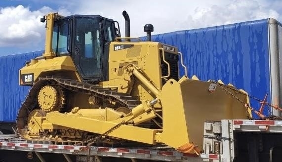 Dozers/tracks Caterpillar D6N