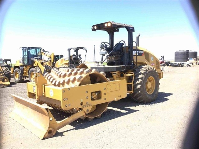 Vibratory Compactors Caterpillar CP56