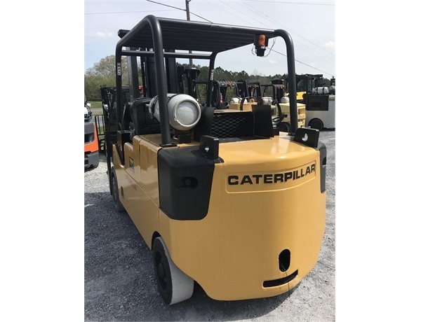 Montacargas Caterpillar T300 seminueva en perfecto estado Ref.: 1623428083256829 No. 3