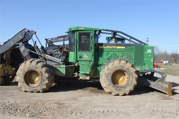 Forestales Maquinas Deere 748L de segunda mano a la venta Ref.: 1623872676050165 No. 2