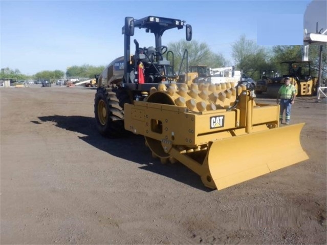 Compactadoras Suelos Y Rellenos Caterpillar CP56 de bajo costo Ref.: 1623962361977549 No. 2