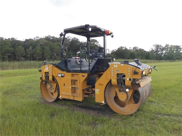 Compactadora Vibratoria Caterpillar CB10 de bajo costo Ref.: 1624305949445467 No. 3