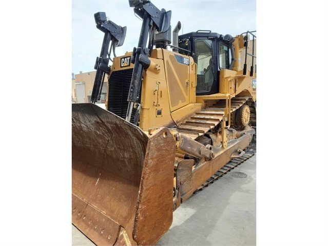 Dozers/tracks Caterpillar D8T