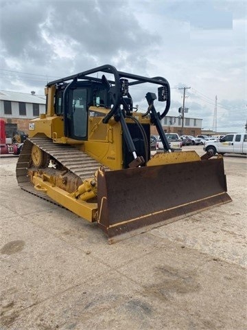 Dozers/tracks Caterpillar D6T