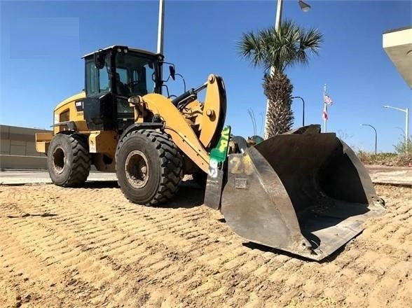 Wheel Loaders Caterpillar 938