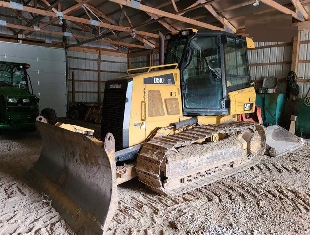 Dozers/tracks Caterpillar D5K