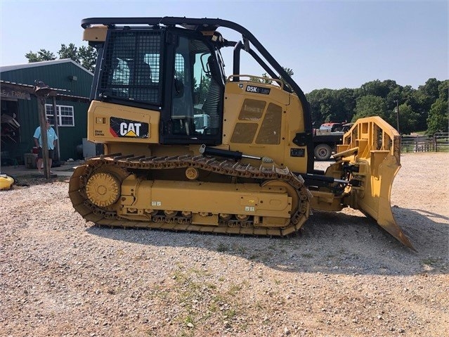 Dozers/tracks Caterpillar D5K