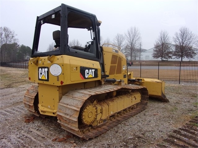 Tractores Sobre Orugas Caterpillar D6K de segunda mano en venta Ref.: 1625690220245233 No. 3