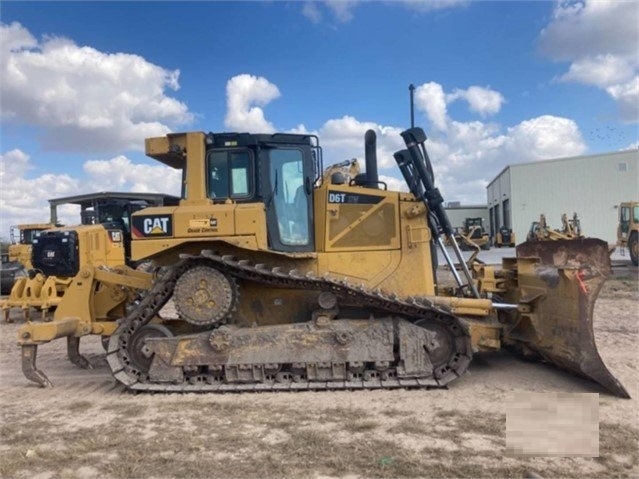 Dozers/tracks Caterpillar D6T