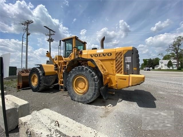 Cargadoras Sobre Ruedas Volvo L350F seminueva Ref.: 1626987378285349 No. 2