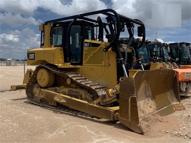 Tractores Sobre Orugas Caterpillar D6T seminueva en perfecto esta Ref.: 1627591752092077 No. 3