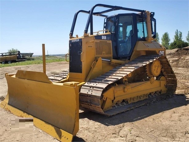 Dozers/tracks Caterpillar D6N