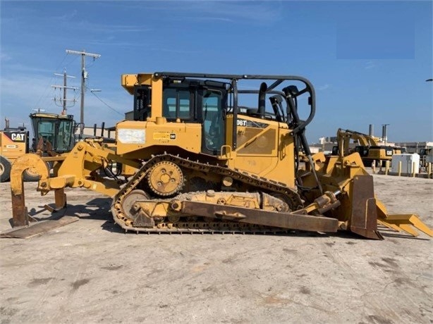 Dozers/tracks Caterpillar D6T