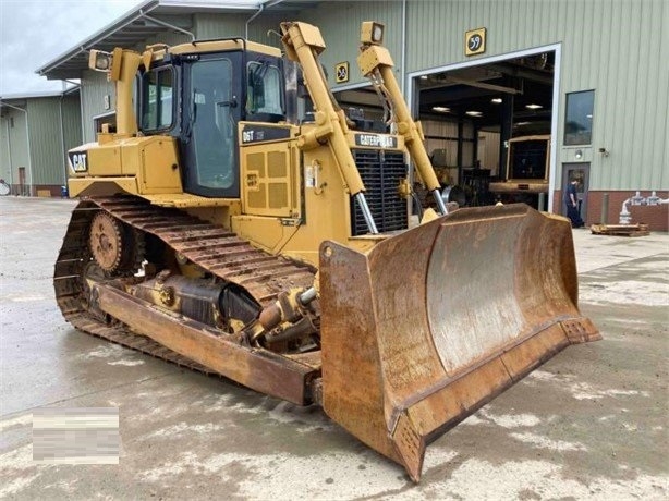 Dozers/tracks Caterpillar D6T