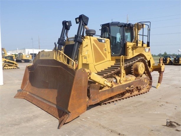 Dozers/tracks Caterpillar D8T