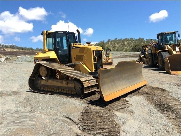 Tractores Sobre Orugas Caterpillar D6N seminueva Ref.: 1629414127491054 No. 2