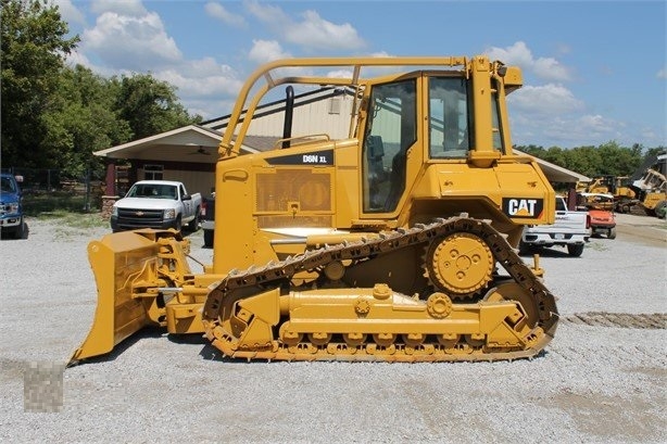 Dozers/tracks Caterpillar D6N