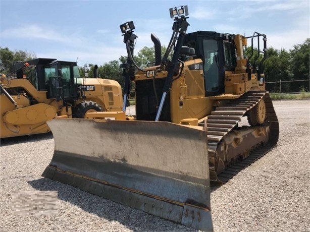 Dozers/tracks Caterpillar D6T