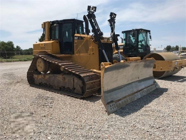 Tractores Sobre Orugas Caterpillar D6T en venta Ref.: 1630959886768576 No. 2