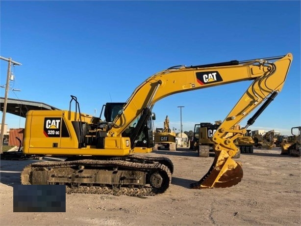 Excavadoras Hidraulicas Caterpillar 320 de medio uso en venta Ref.: 1632438109647159 No. 3