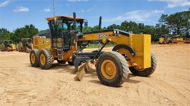 Motor Graders Deere 670G