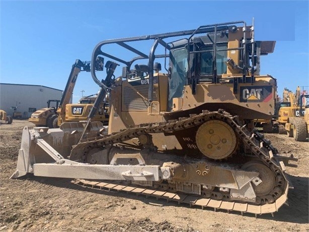 Dozers/tracks Caterpillar D6T