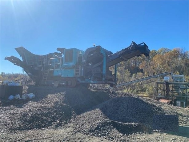 Crushing Machines Powerscreen TRAKPACTOR 320