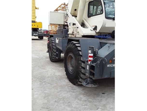 Gruas Terex RT230 en venta Ref.: 1634831034909388 No. 2