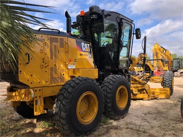 Motoconformadoras Caterpillar 120 seminueva en perfecto estado Ref.: 1635194285984215 No. 4