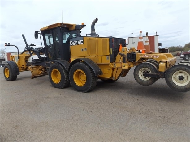 Motor Graders Deere 872G