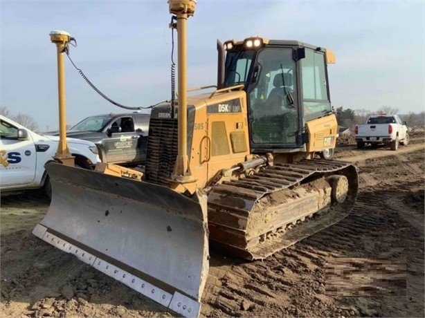 Dozers/tracks Caterpillar D5K