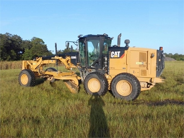 Motoconformadoras Caterpillar 120M seminueva en perfecto estado Ref.: 1636057122252877 No. 2